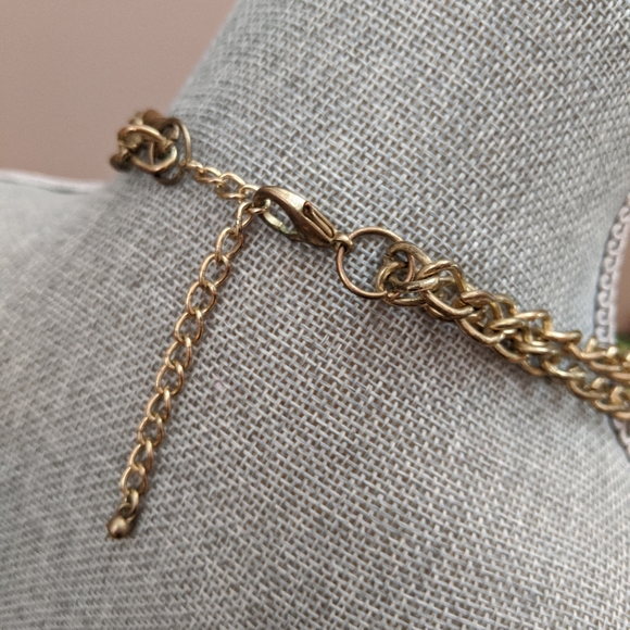 Statement Necklace - Picture 3 of 3